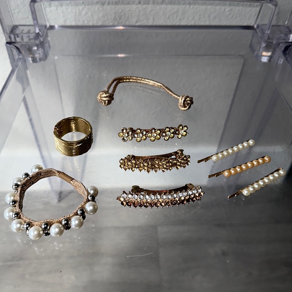 Gold hair accessories set of 9